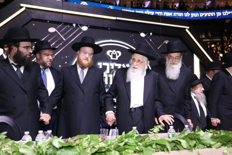 שמוליק קורלנסקי