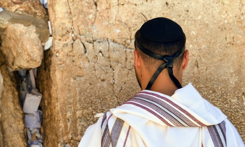 חבר הפאנל על קמפיין בר מצווה: "הייתי חונק אותו עם תפילין"