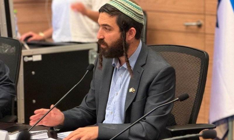 ישראל סוגרת שערים: זינוק דרמטי בסירובי כניסה לפעילי שמאל קיצוני