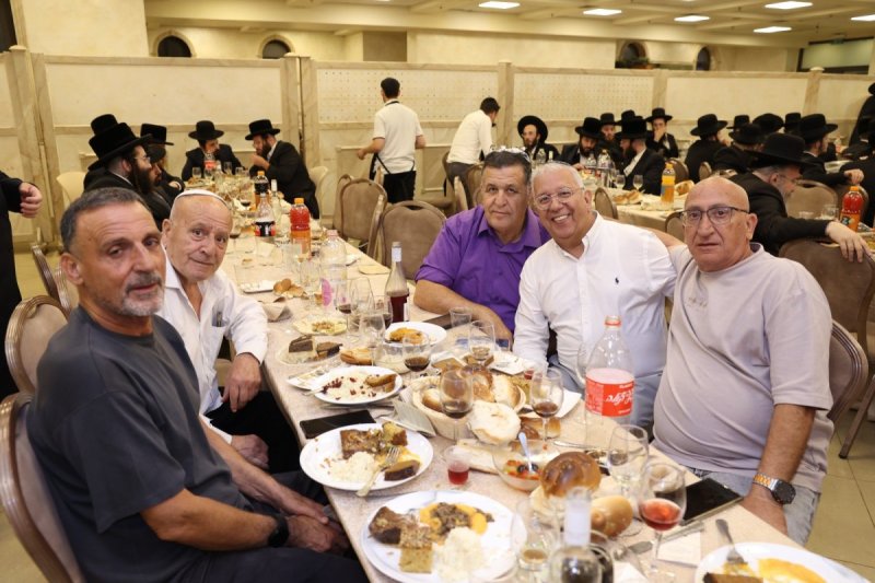 לוי עמית