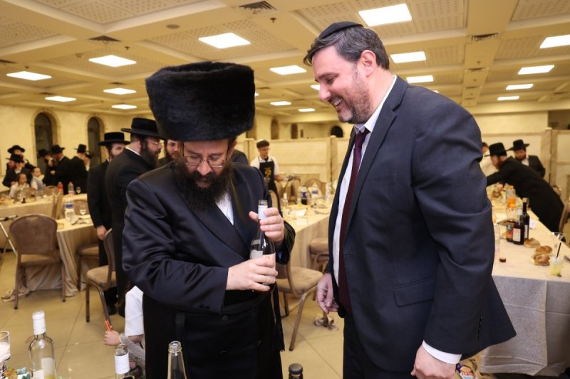 לוי עמית
