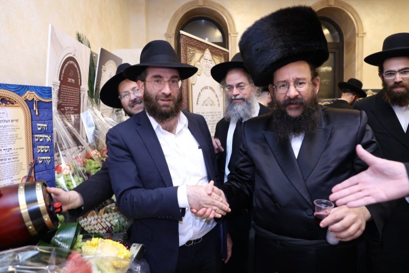 לוי עמית