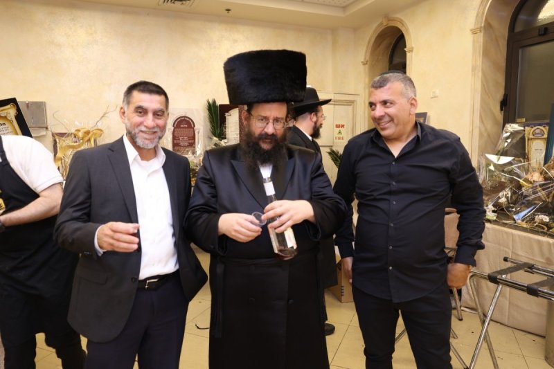 לוי עמית
