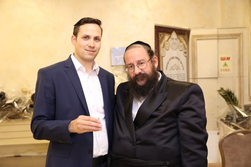 לוי עמית