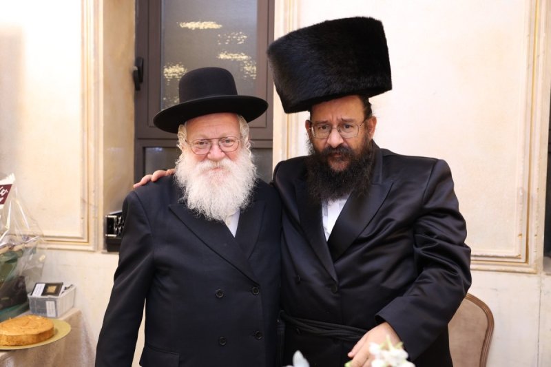 לוי עמית