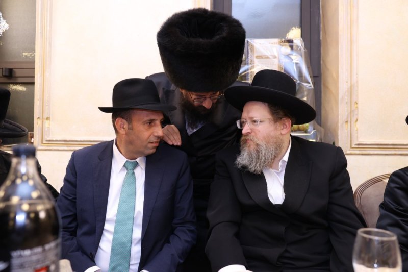 לוי עמית