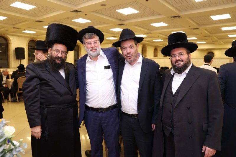 לוי עמית