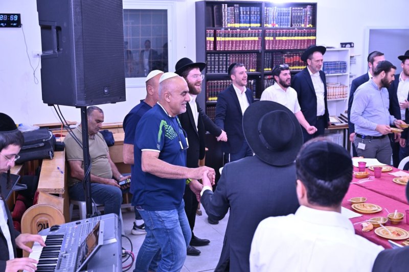 ליפא מוזר