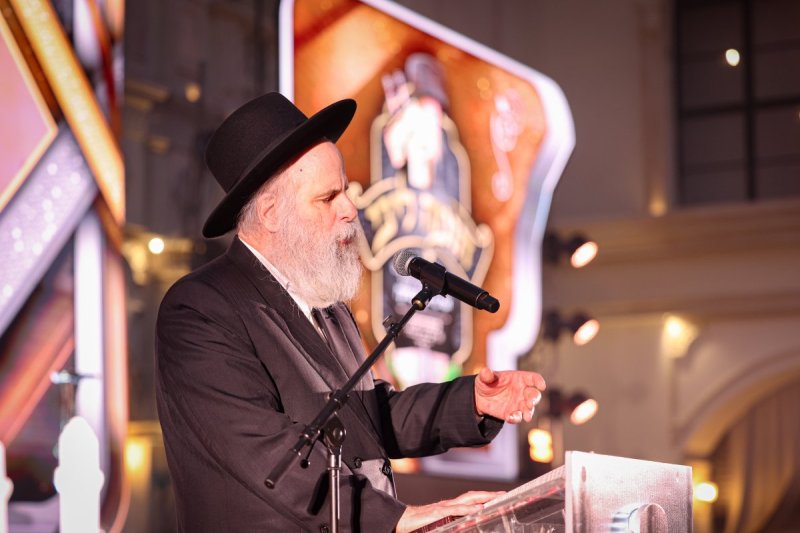 א. אייזנבאך