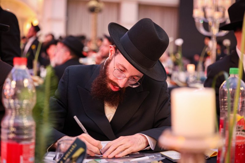 א. אייזנבאך