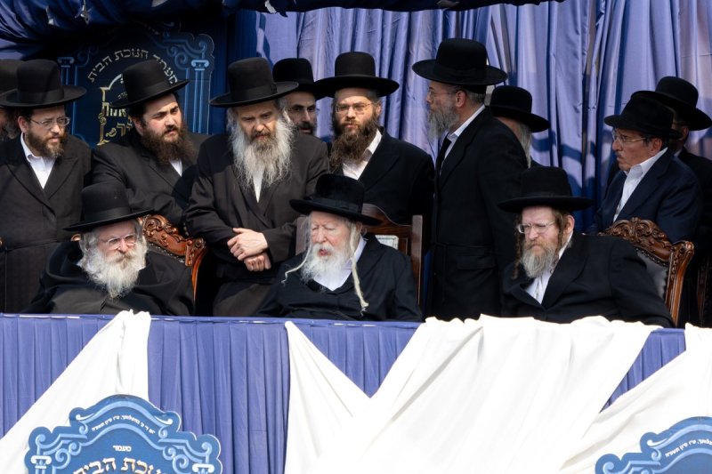 ארי פריינד ואייזיק י.