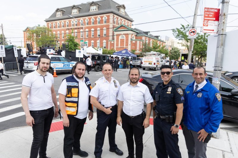 ארי פריינד ואייזיק י.