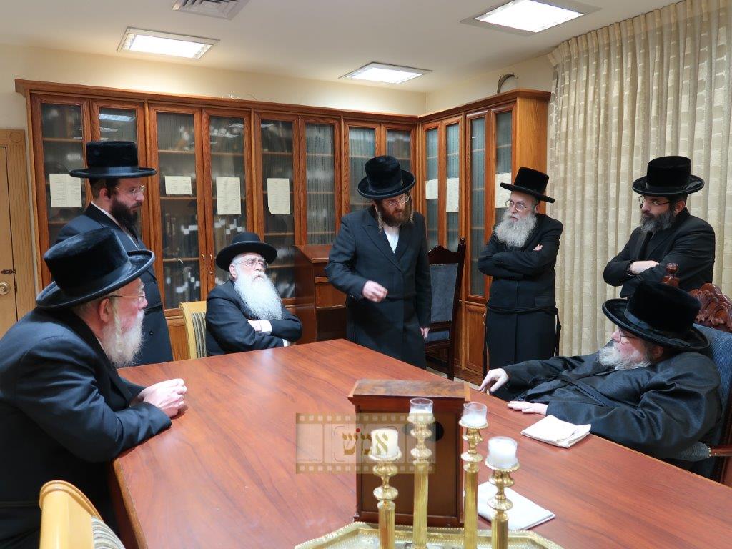 באדיבות המצלם