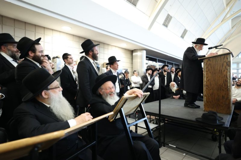 שמוליק קורלנסקי