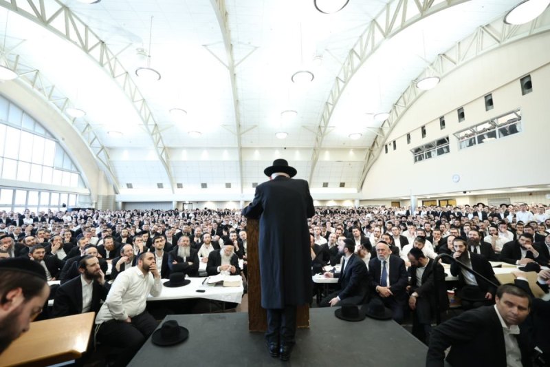 שמוליק קורלנסקי