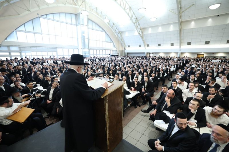 שמוליק קורלנסקי