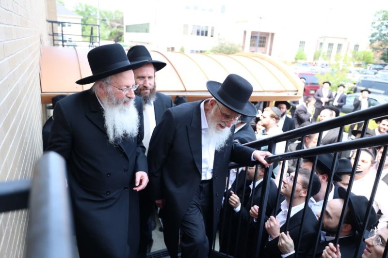 שמוליק קורלנסקי