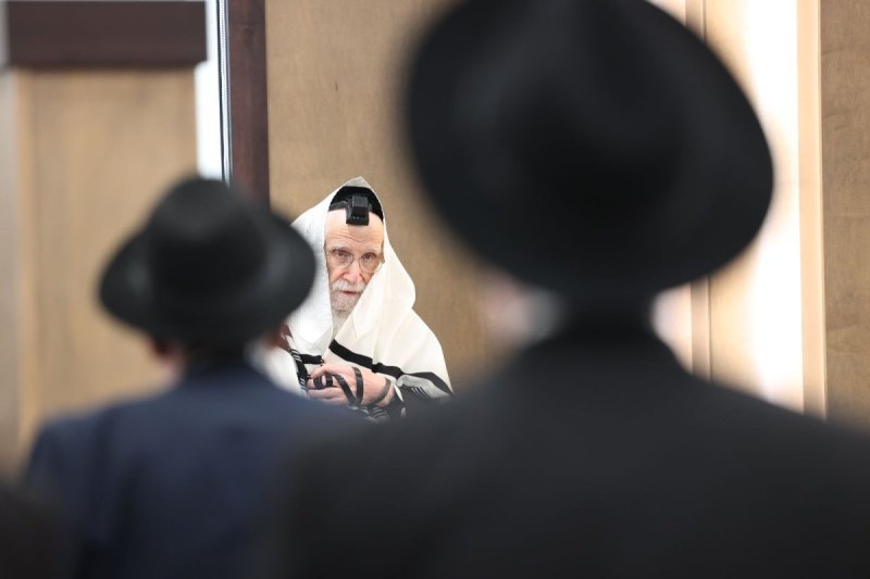 שמוליק קורלנסקי