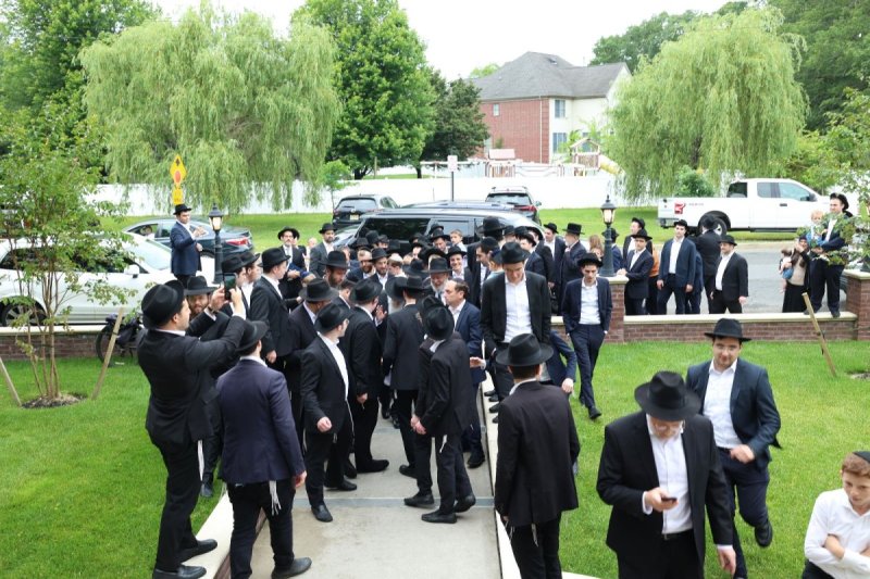 שמוליק קורלנסקי