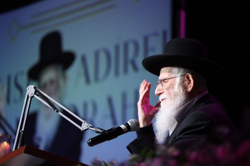 שמוליק קורלנסקי