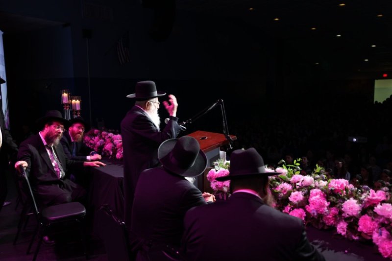 שמוליק קורלנסקי