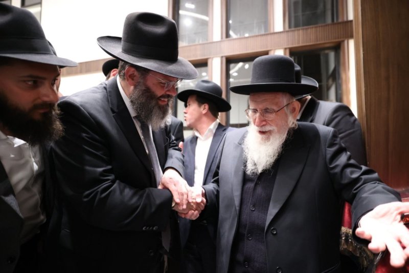 שמוליק קורלנסקי