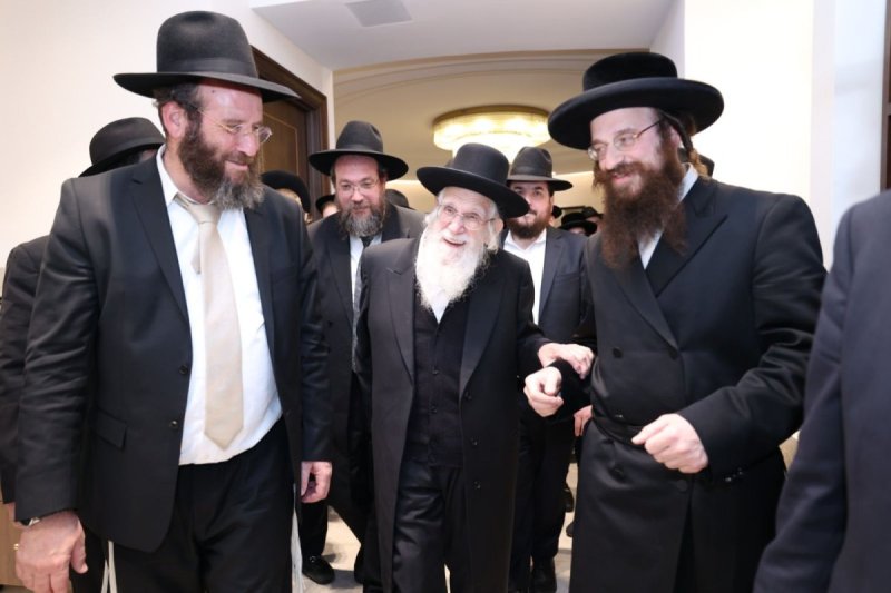 שמוליק קורלנסקי