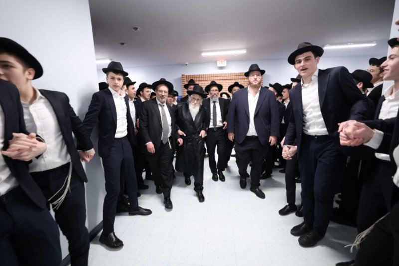 שמוליק קורלנסקי