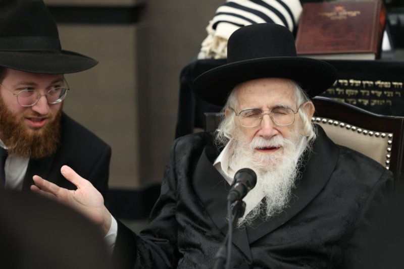 שמוליק קורלנסקי