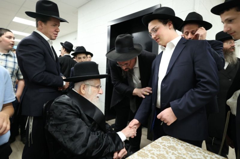 שמוליק קורלנסקי