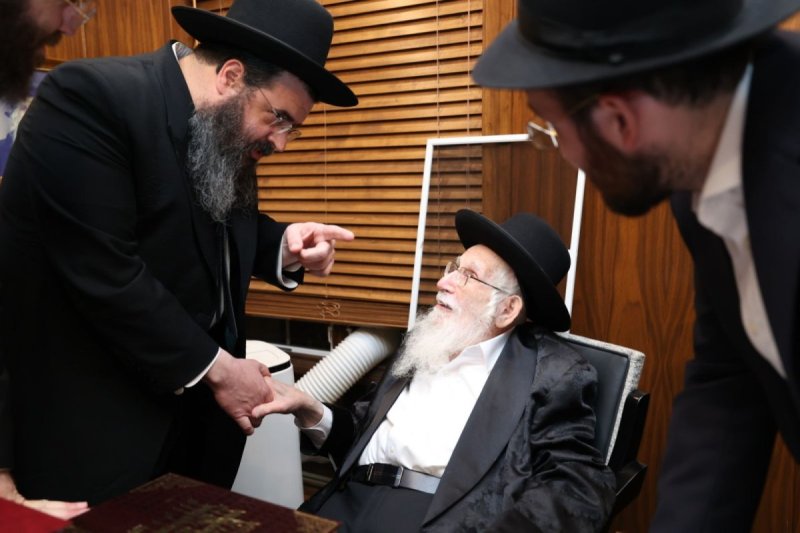 שמוליק קורלנסקי