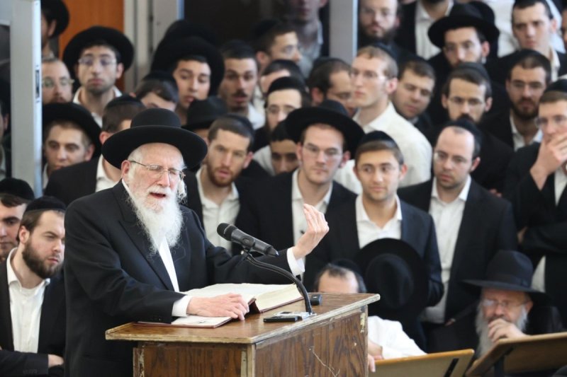 שמוליק קורלנסקי