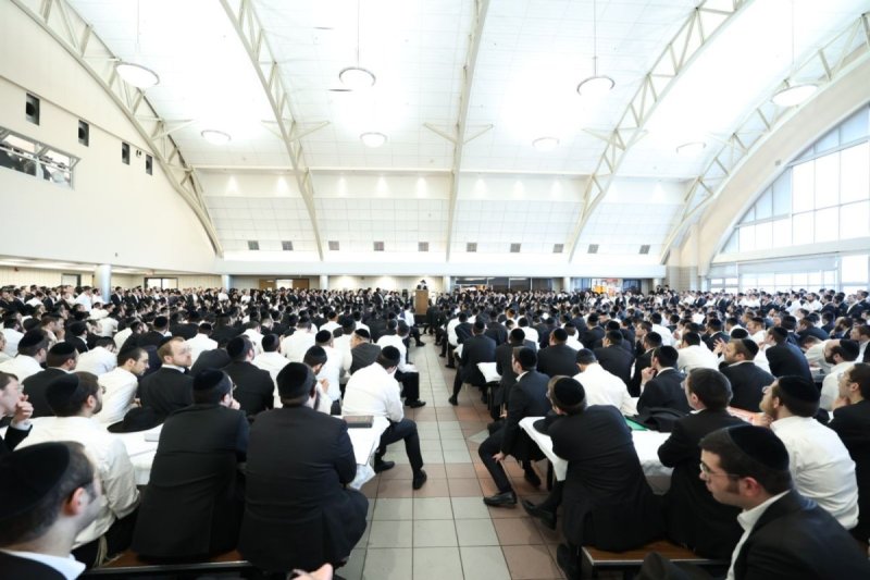 שמוליק קורלנסקי