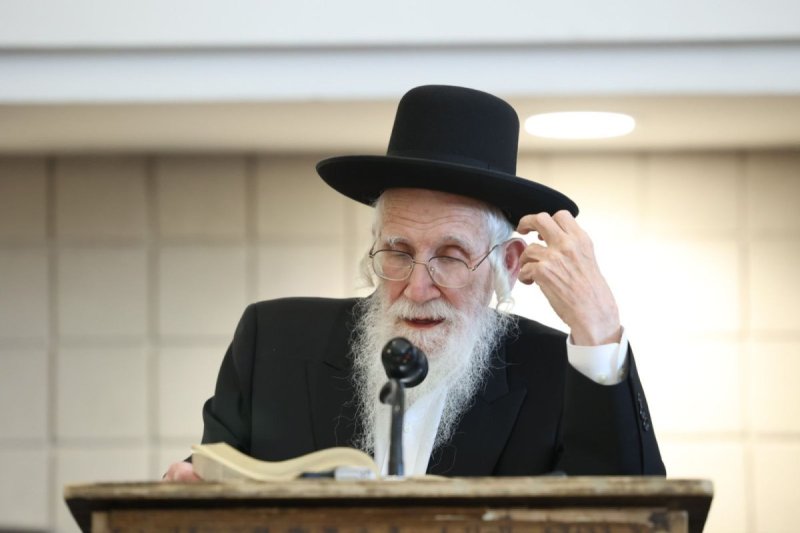 שמוליק קורלנסקי