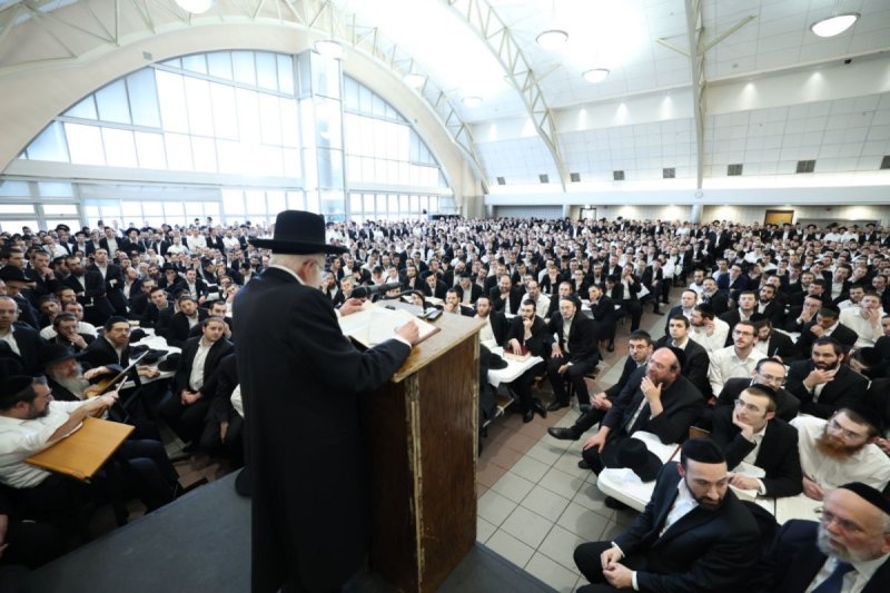 שמוליק קורלנסקי