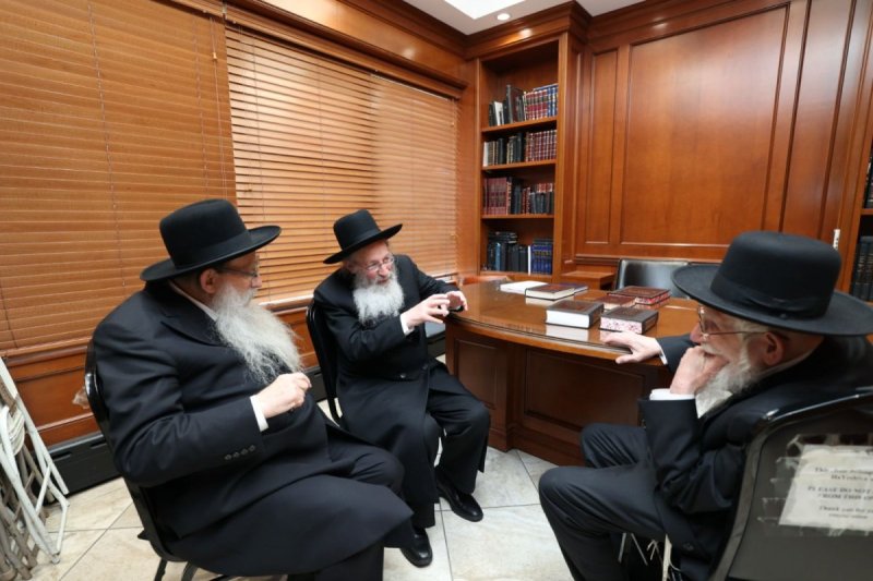 שמוליק קורלנסקי