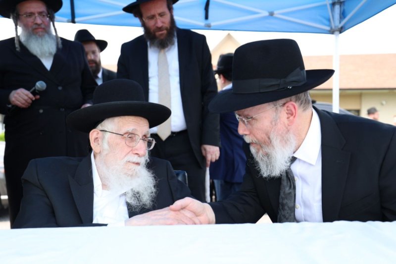 שמוליק קורלנסקי