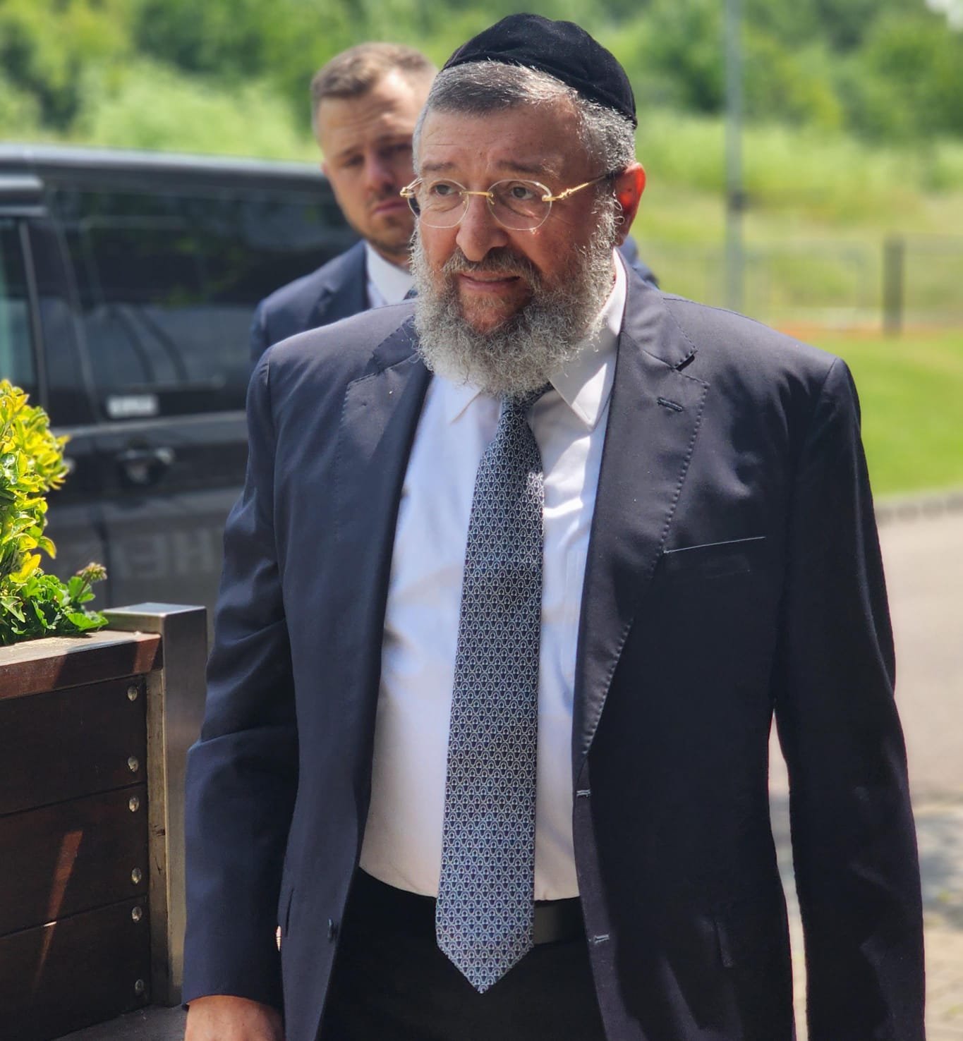 באדיבות המצלם