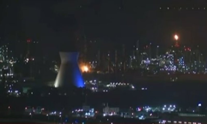 שערורייה: אל־ג'זירה משדרת בלייב את הפגיעות באזור חיפה