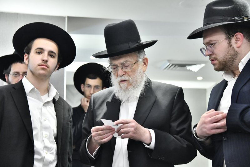 שוקי לרר