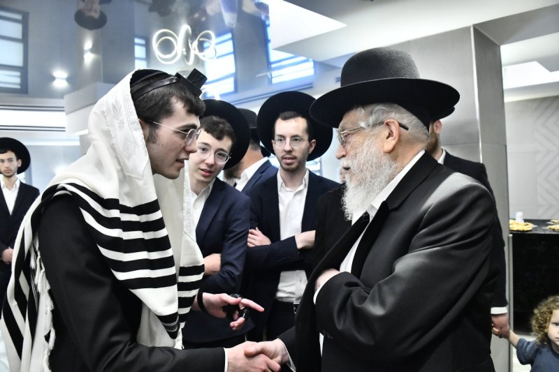 שוקי לרר