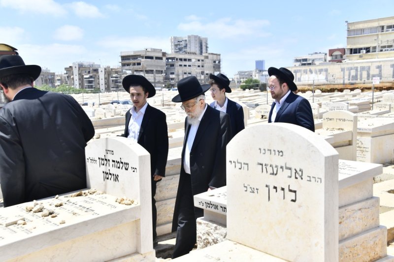 שוקי לרר
