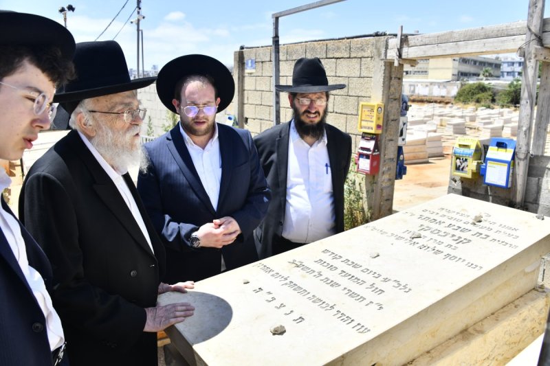שוקי לרר