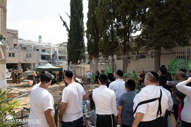 עזרא טרבלסי
