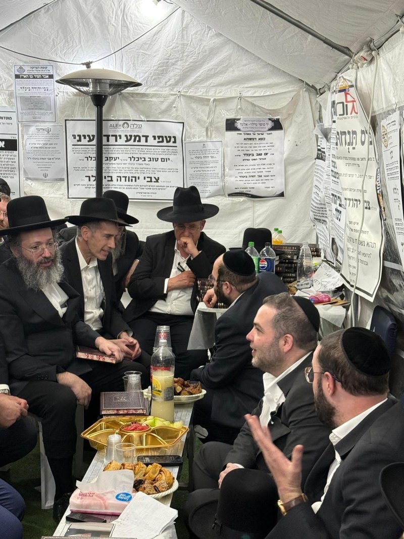 באדיבות המצלם