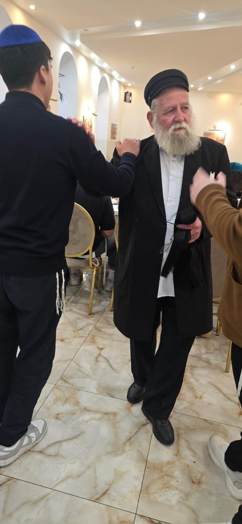 באדיבות המצלם