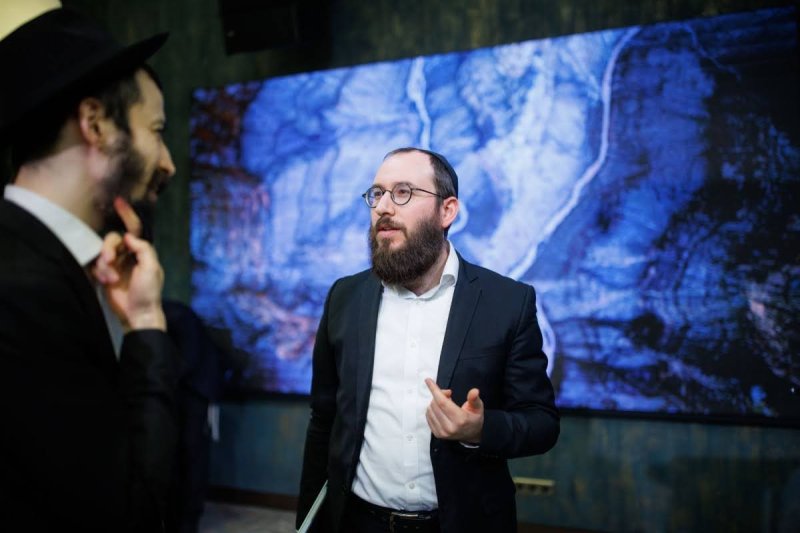 לוי נאזרוב