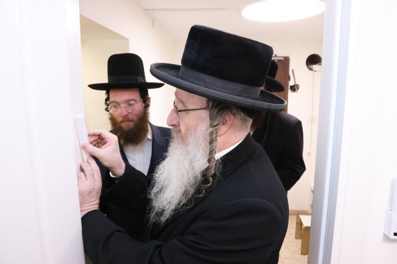 א. אייזנבאך ושמואל דריי