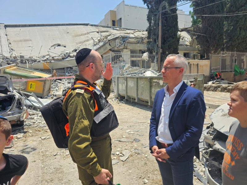 באדיבות המצלם