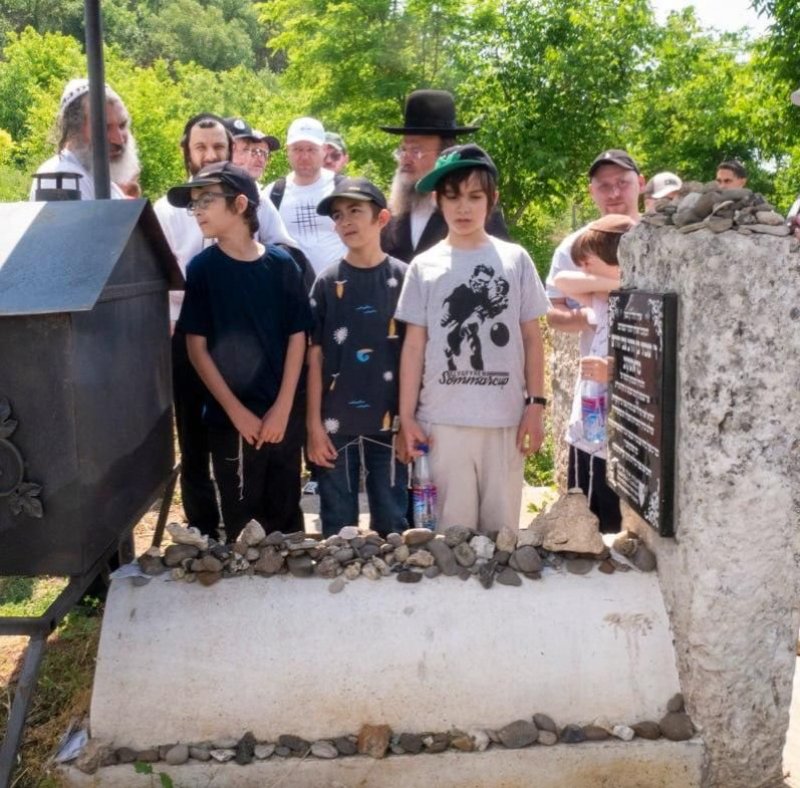 באדיבות המצלם